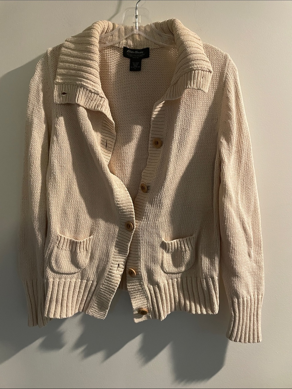 Eddie Bauer cream cardigan L